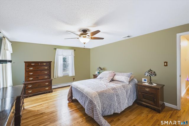 2014 Shepard Avenue, Hamden, CT 06518