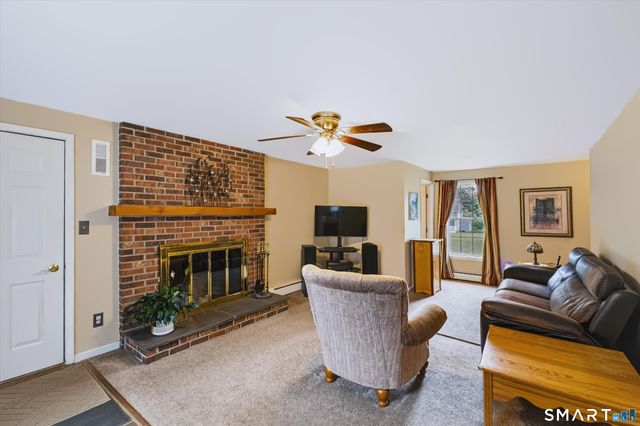 2014 Shepard Avenue, Hamden, CT 06518