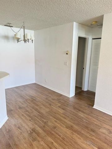 3350 N Pinewalk Dr 1426, Margate, FL 33063