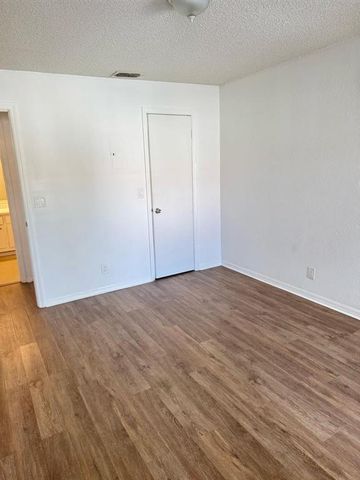 3350 N Pinewalk Dr 1426, Margate, FL 33063