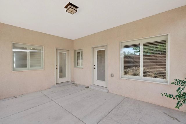 636 Firewheel Loop SW, Los Lunas, NM 87031