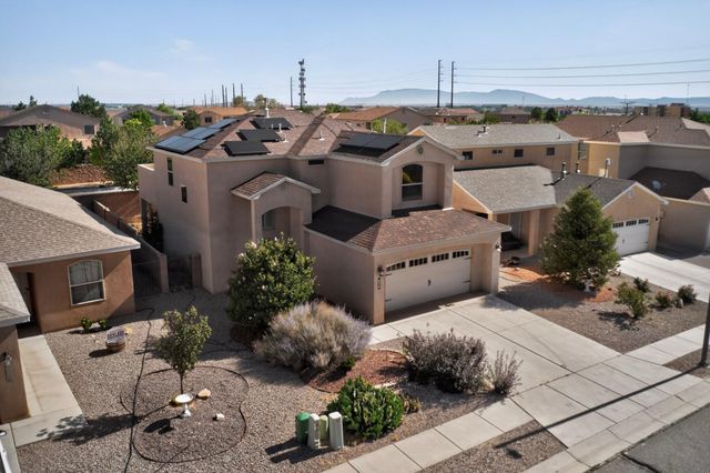 636 Firewheel Loop SW, Los Lunas, NM 87031