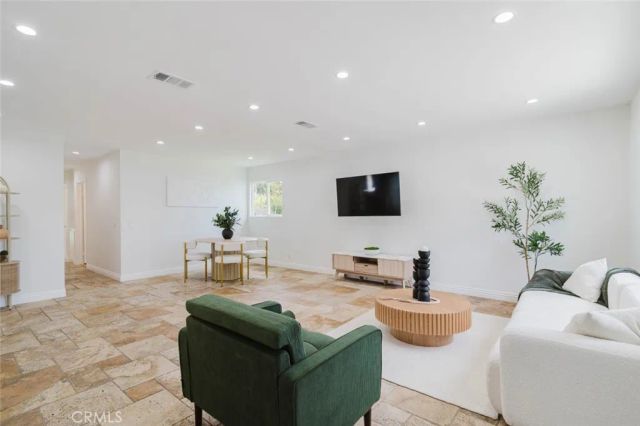 11904 Gager Street, Sylmar, CA 91342
