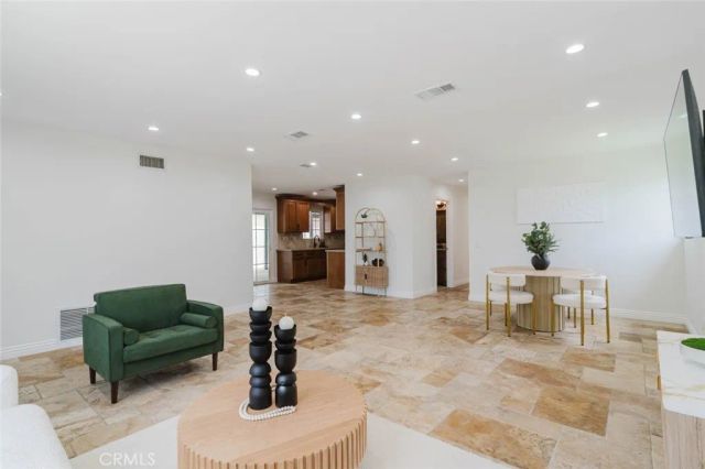 11904 Gager Street, Sylmar, CA 91342