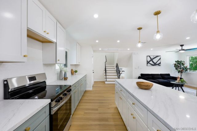 8719 Jackie Dr, San Diego, CA 92119
