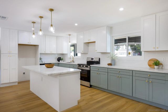 8719 Jackie Dr, San Diego, CA 92119