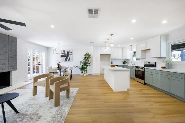 8719 Jackie Dr, San Diego, CA 92119