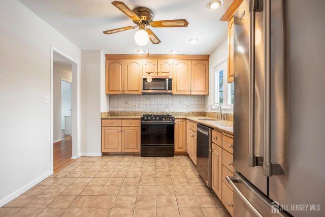 17 Sherry Road, East Brunswick, NJ 08816