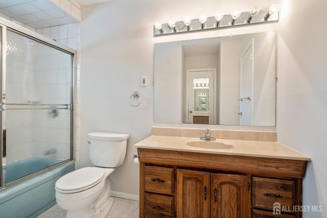 17 Sherry Road, East Brunswick, NJ 08816