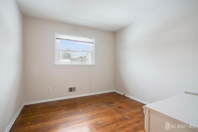 17 Sherry Road, East Brunswick, NJ 08816