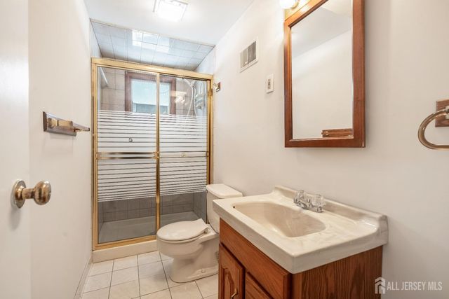 17 Sherry Road, East Brunswick, NJ 08816