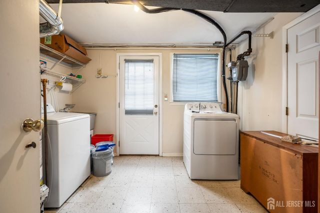 17 Sherry Road, East Brunswick, NJ 08816