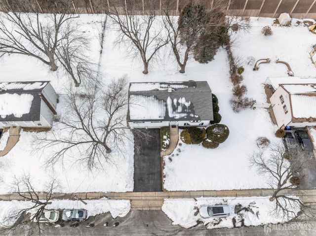 17 Sherry Road, East Brunswick, NJ 08816