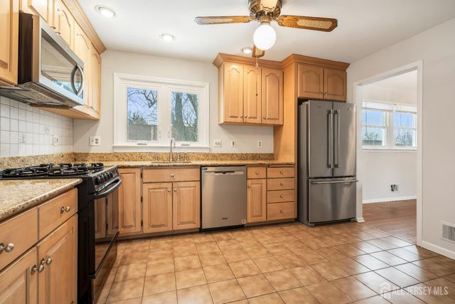 17 Sherry Road, East Brunswick, NJ 08816