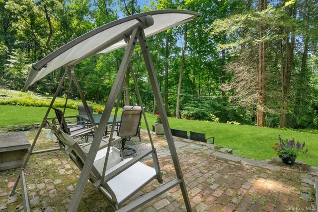 109 N Bedford Road, Mount Kisco, NY 10549