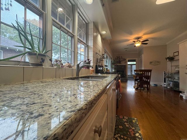 3310 N Cypress Street, North Little Rock, AR 72116