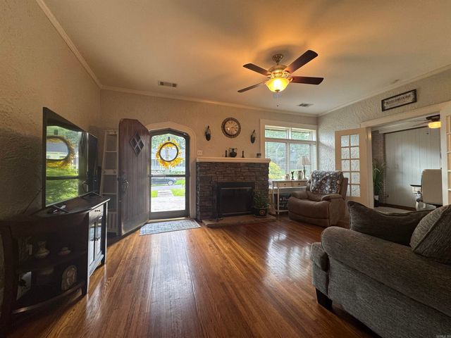 3310 N Cypress Street, North Little Rock, AR 72116