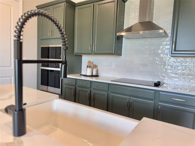 2928 VOYAGER AVENUE, St Cloud, FL 34771