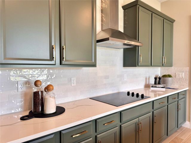 2928 VOYAGER AVENUE, St Cloud, FL 34771