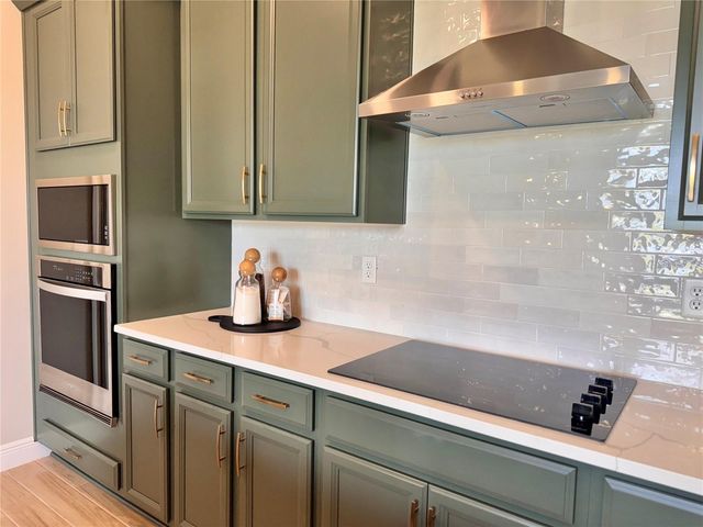 2928 VOYAGER AVENUE, St Cloud, FL 34771