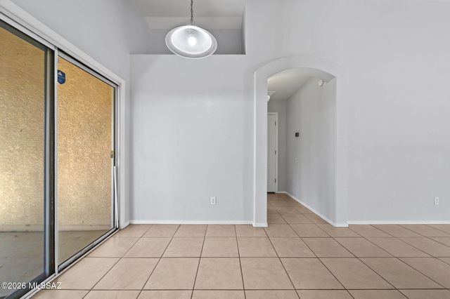 2944 N Bronze Creek Way, Tucson, AZ 85745