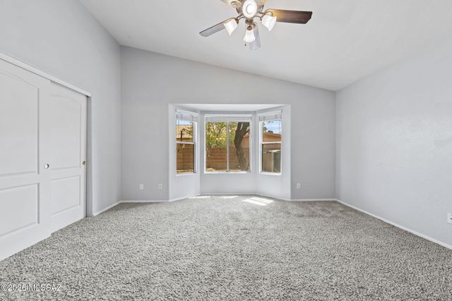 2944 N Bronze Creek Way, Tucson, AZ 85745