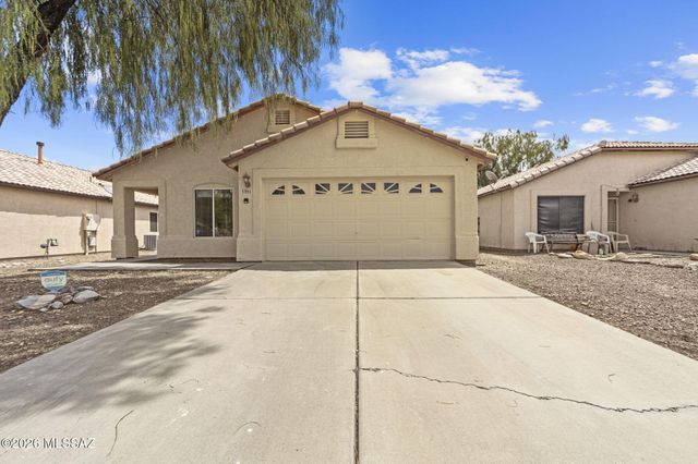 2944 N Bronze Creek Way, Tucson, AZ 85745