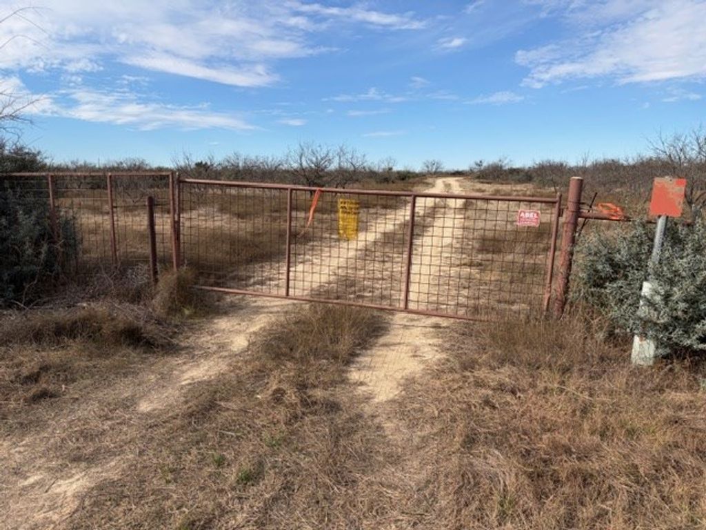 Image 2 of property listing at 00 S Hwy 277, Eldorado, TX 76936