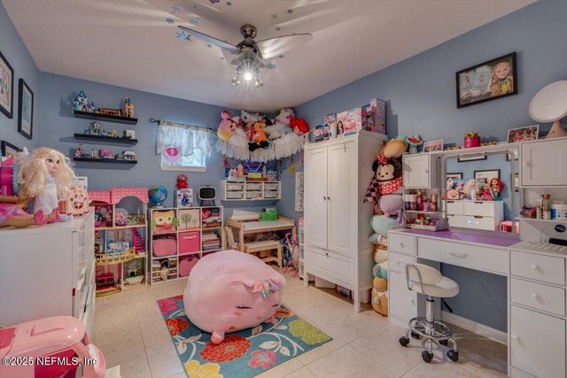 15113 N REEF Drive, Jacksonville, FL 32226