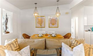 24 Nassau Dr, Rockport, TX 78382