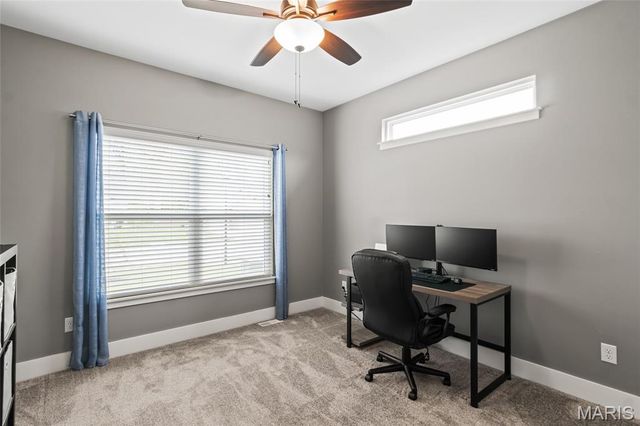 1406 Crimson King Way, Troy, IL 62294
