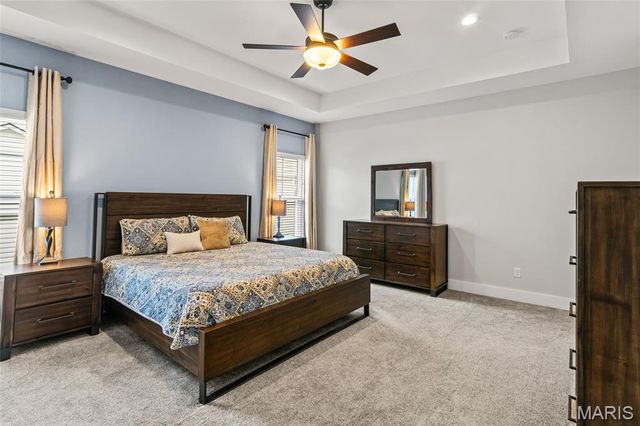 1406 Crimson King Way, Troy, IL 62294