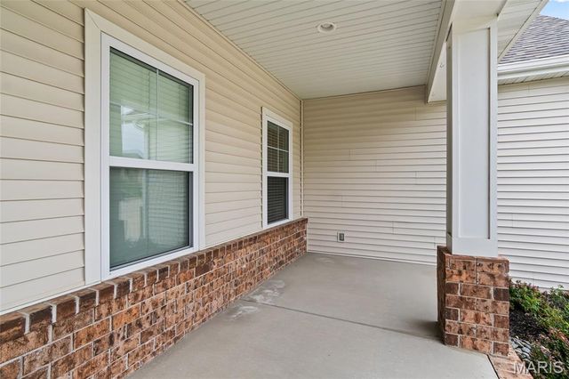 1406 Crimson King Way, Troy, IL 62294