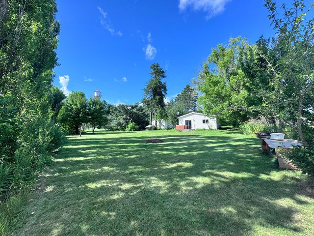 5586 N 1st Avenue, Kettle River, MN 55757