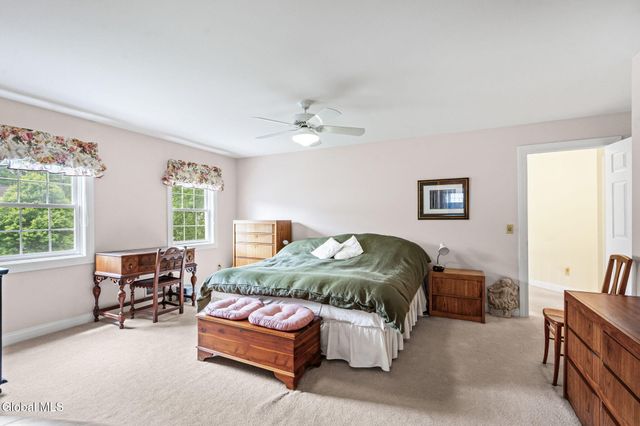 2501 Angelina Drive, Niskayuna, NY 12309
