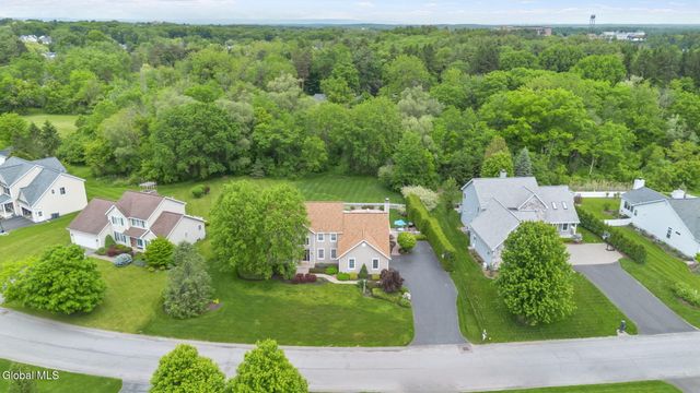 2501 Angelina Drive, Niskayuna, NY 12309