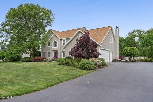 2501 Angelina Drive, Niskayuna, NY 12309