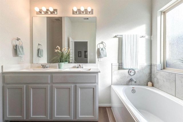 9842 Copper Ranch Trail, Richmond, TX 77406