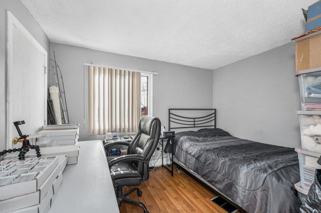 555 Calef Rd Apt 11, Manchester, NH 03103