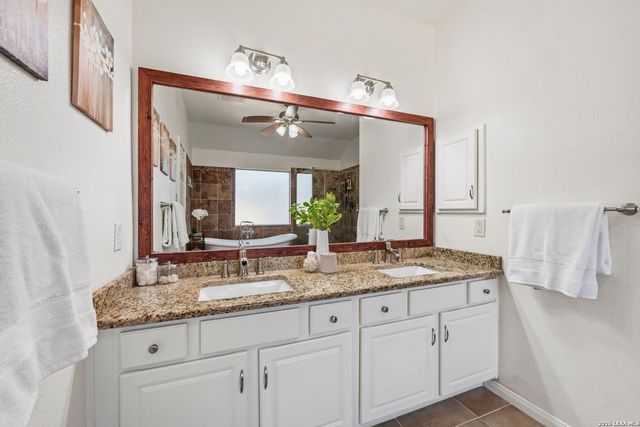 2847 Wild Cherry, Schertz, TX 78154