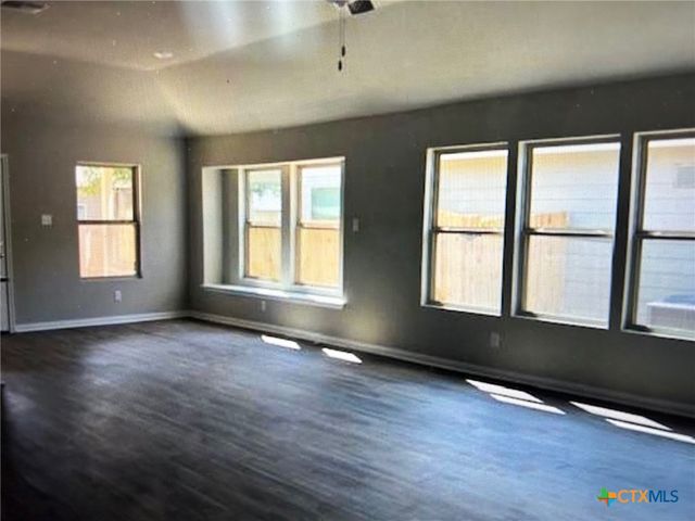 1109 Elm Fall, Seguin, TX 78155