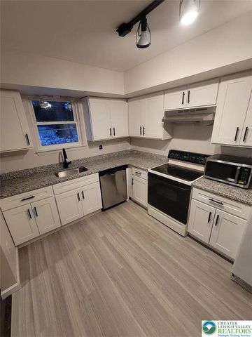 205 Willow Street, Macungie Boro, PA 18062