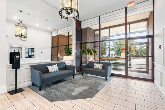 77 Adams 101, Quincy, MA 02169