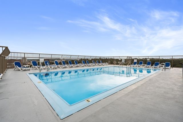77 Adams 101, Quincy, MA 02169