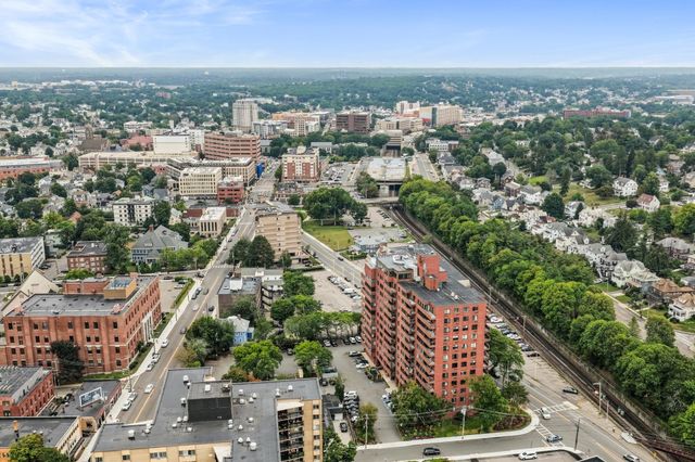 77 Adams 101, Quincy, MA 02169