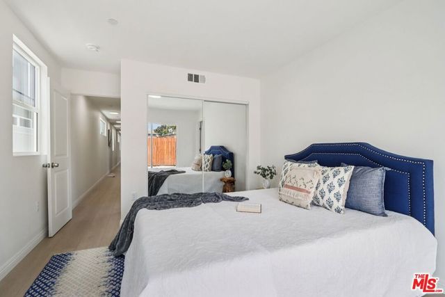 1675 E 111th Street, Los Angeles, CA 90059