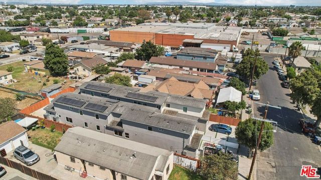 1675 E 111th Street, Los Angeles, CA 90059