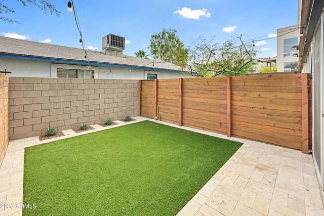 727 E PORTLAND Street 35, Phoenix, AZ 85006