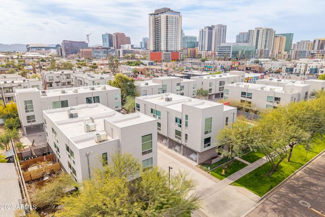 727 E PORTLAND Street 35, Phoenix, AZ 85006