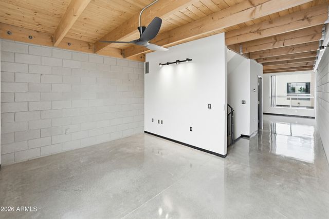 727 E PORTLAND Street 35, Phoenix, AZ 85006